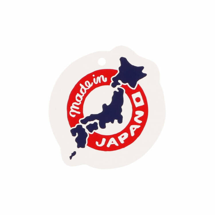 白色短袖上衣